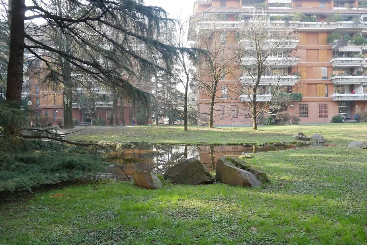 Apartment Caseospitali - Casa Alberata, Trilocale Nel Verde A Pochi Minuti Dal San Raffaele Italy